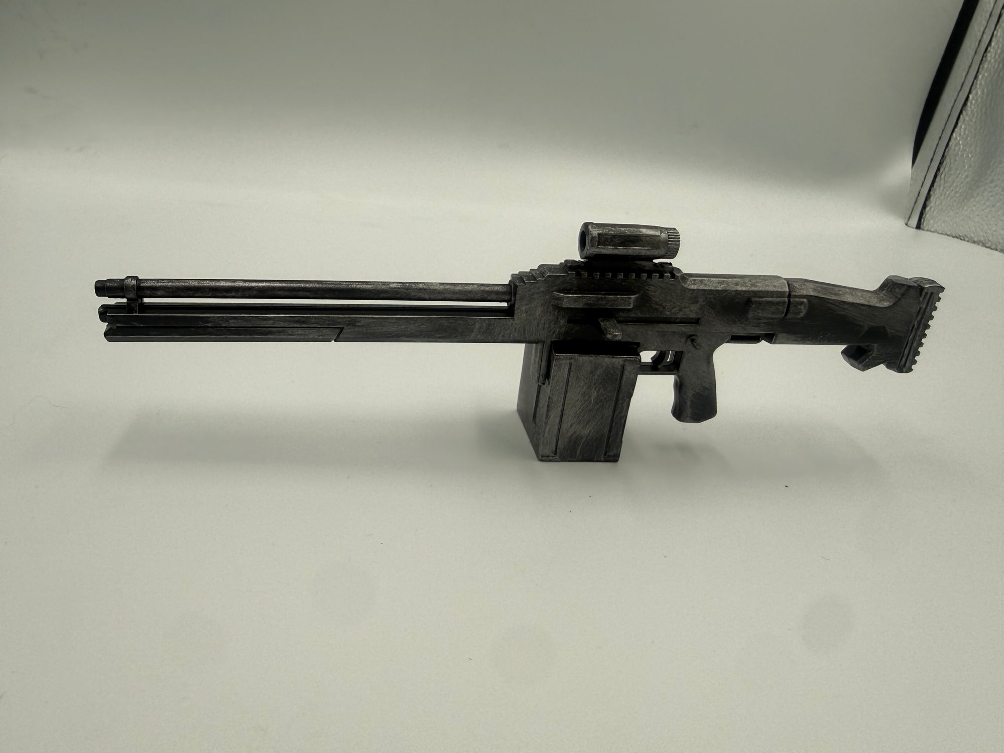 MG-43 All Metal Desk Display hand painted