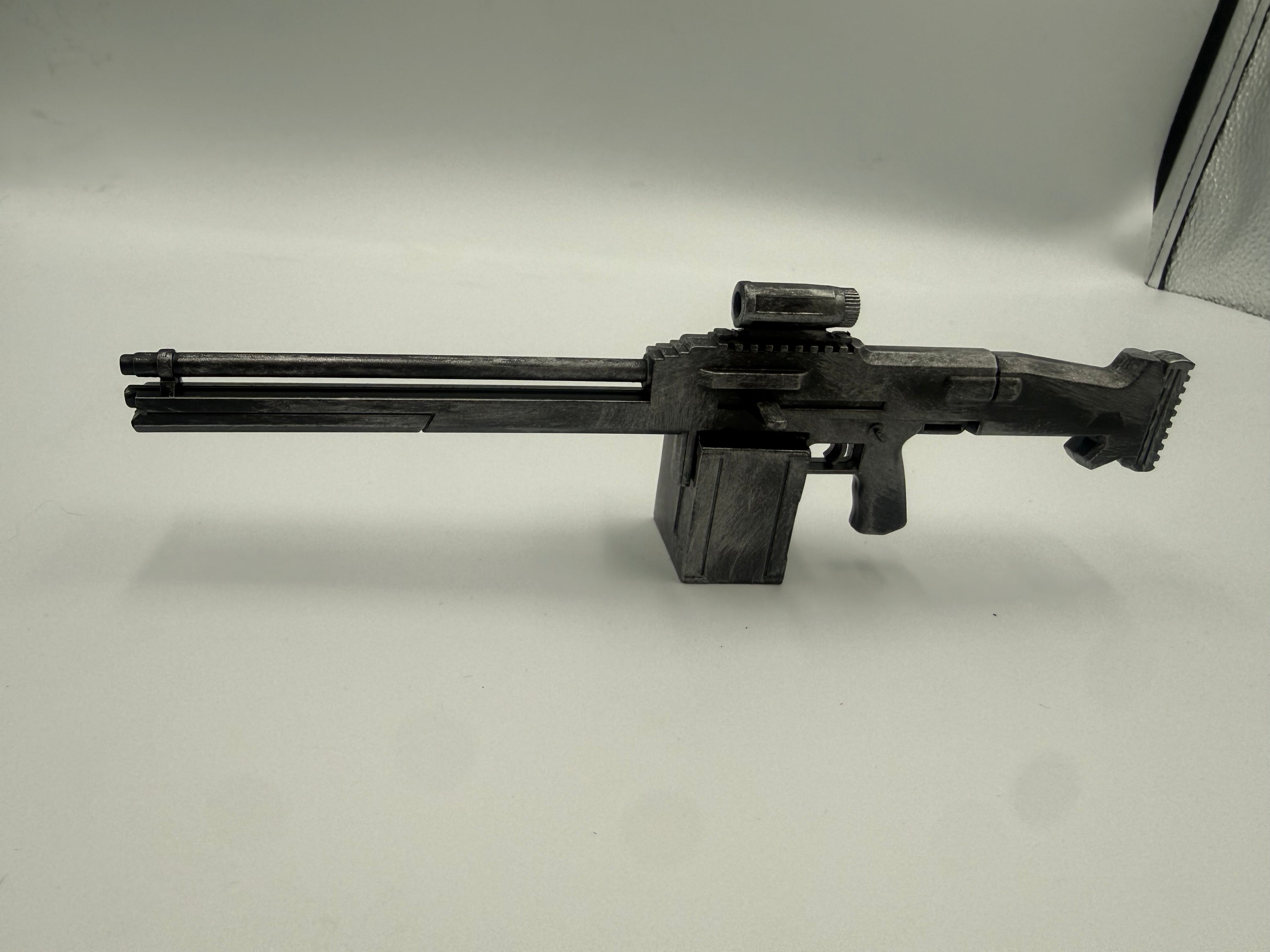 MG-43 All Metal Desk Display hand painted